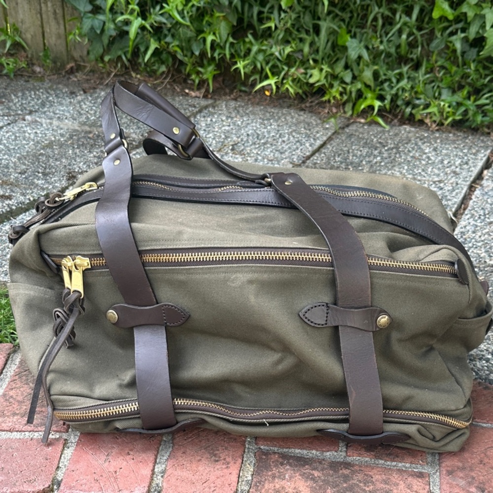Vintage Filson Mid Outfitters Zip Bottom Bag Otter Green - Talon Era Style 239